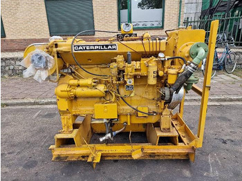 Máquina de construção CATERPILLAR