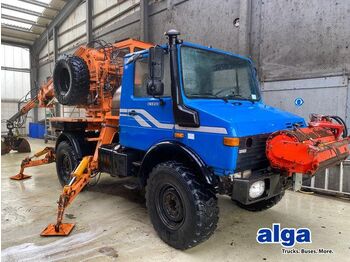 Caminhão grua UNIMOG U1450