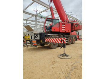 Guindaste móvel LIEBHERR LTM 1090