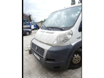 Furgão caixa aberta FIAT Ducato