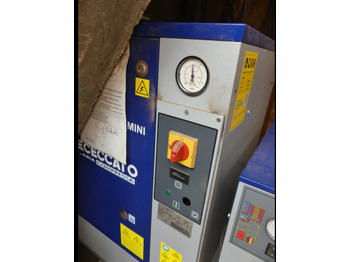 Compressor de ar Compresseur avec assécheur CECCATO CSM 7.50 X 200L: foto 3