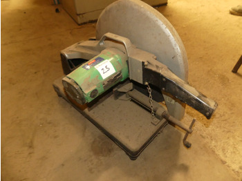 Máquina para metais
