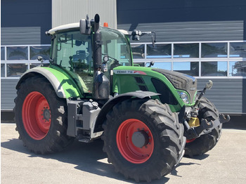 Trator FENDT 718 Vario
