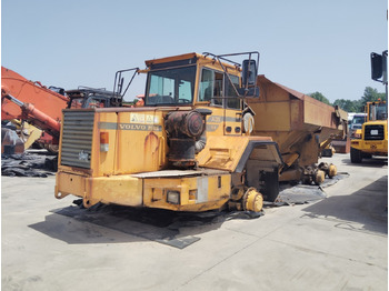 Caminhão articulado VOLVO A35