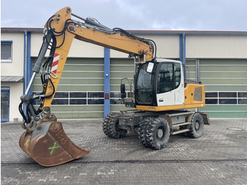 Escavadeira de rodas LIEBHERR A 918