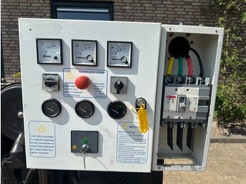 Gerador elétrico Perkins Stamford 100 kVA noodstroom generatorset: foto 4