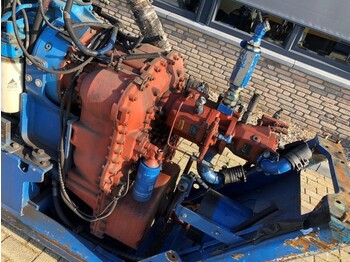 Motor Sisu Valmet Diesel 74.234 ETA 181 HP diesel enine with ZF gearbox: foto 5