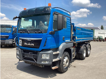 Caminhão basculante MAN TGS 26.440