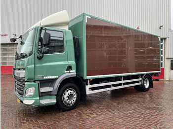 Caminhão furgão DAF CF