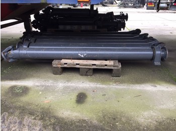 Veio de transmissão de Caminhão DAF DIV. AANDRIJFASSEN VOOR LF, CF EN XF: foto 2 Veio de transmissão de Caminhão DAF DIV. AANDRIJFASSEN VOOR LF, CF EN XF: foto 2