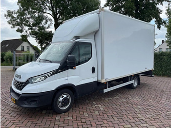 Carrinha de contentor IVECO Daily 35c16