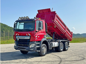 Caminhão basculante DAF CF 480