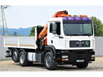 Caminhão grua MAN TGA 26.430
