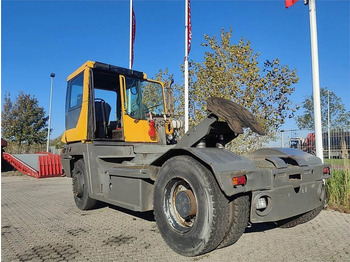 Tractor de terminal Terberg RT222 4x4: foto 5