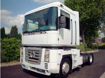 Tractor RENAULT AE 440: foto 1