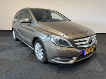 Automóvel MERCEDES-BENZ
