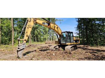 Escavadora de rastos CATERPILLAR 320D