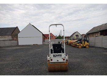 Rolo Bomag BW 100 AD1-2 - Mini road roller: foto 2