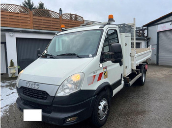Caminhão basculante IVECO Daily 70c17
