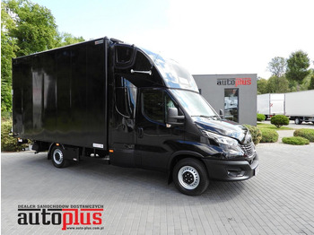 Carrinha de contentor IVECO Daily 35s18