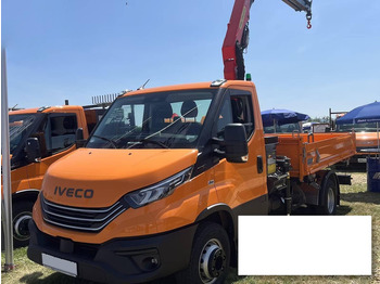 Camião de caixa aberta/ Plataforma IVECO Daily 70c18