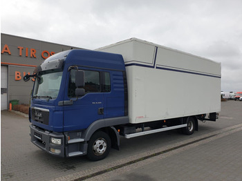 Caminhão furgão MAN TGL 8.220