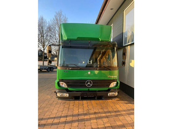 Caminhão para transporte de cavalos Mercedes-Benz Atego 1018 - Horse transporter: foto 3