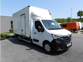 Carrinha de contentor Renault MASTER  KONTENER WINDA 8 PALET TEMPOMAT LEDY KLIMATYZACJA  165KM: foto 4 Carrinha de contentor Renault MASTER  KONTENER WINDA 8 PALET TEMPOMAT LEDY KLIMATYZACJA  165KM: foto 4