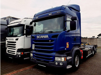 Caminhão chassi SCANIA R 450