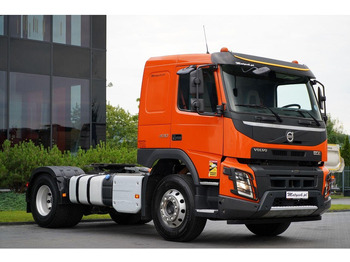 Tractor VOLVO FMX 430