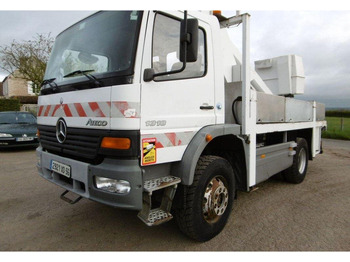 Caminhão MERCEDES-BENZ Atego 1318
