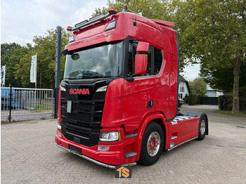 Tractor SCANIA R 650