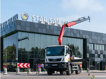 Caminhão grua MAN TGM 18.250