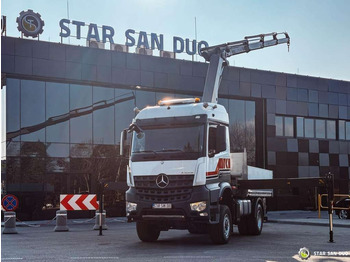 Caminhão grua MERCEDES-BENZ Arocs 1851