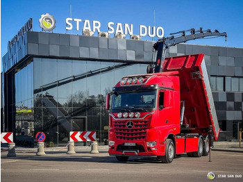 Caminhão grua MERCEDES-BENZ Arocs