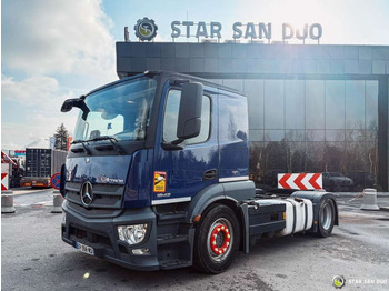 Tractor MERCEDES-BENZ Actros 1843