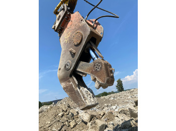 Tesoura de demolição