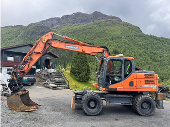 Escavadeira DOOSAN DX140W-3
