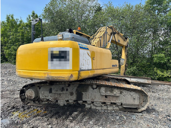 Escavadora de rastos Komatsu PC210LC-8: foto 2