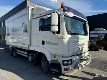 Caminhão furgão MAN TGL 8.210