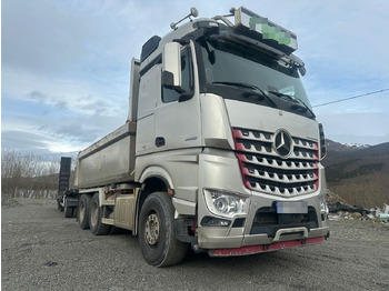 Caminhão basculante MERCEDES-BENZ Arocs 2658