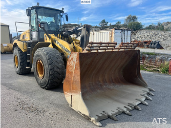 Carregadeira de rodas NEW HOLLAND W270