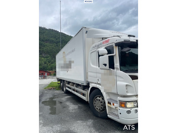 Caminhão furgão SCANIA P 340