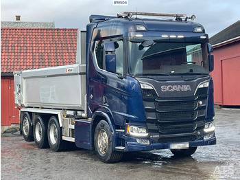 Caminhão basculante SCANIA R 580