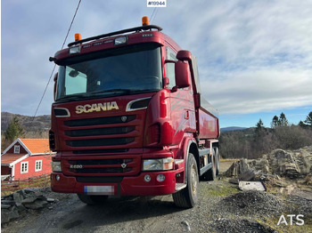 Caminhão basculante SCANIA R 620