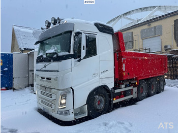 Caminhão basculante VOLVO FH 540