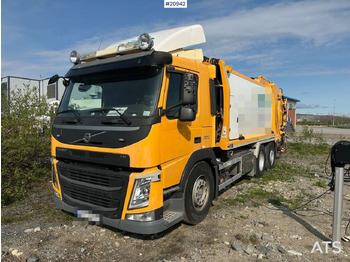Caminhão de lixo VOLVO FM 370