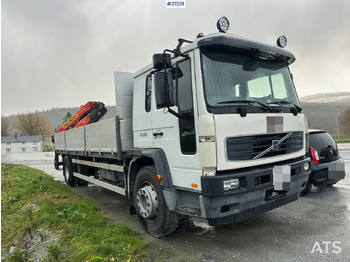 Caminhão grua VOLVO