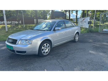 Automóvel Audi 2.4 Benzine V6: foto 2