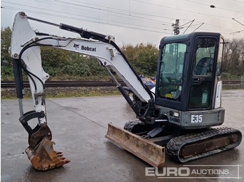 Mini escavadeira BOBCAT E35